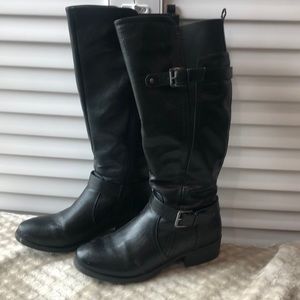 Riding boots black with elastic on calf